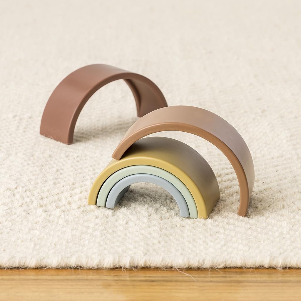 Itzy Ritzy Ritzy Rainbow Stacking Toy