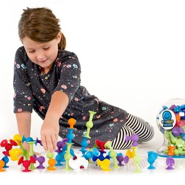Fat Brain Toys Squigz Starter Set